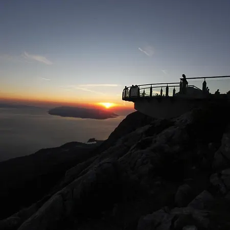 Rustica アパート *