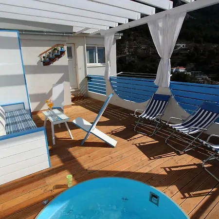 Rustica Apartment Makarska