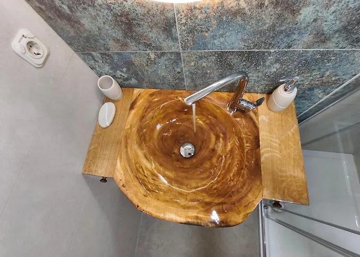 Rustica 马卡尔斯卡