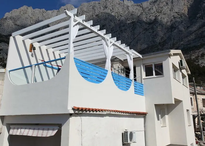 Rustica 公寓 马卡尔斯卡