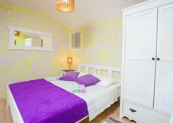 Rustica 公寓 马卡尔斯卡